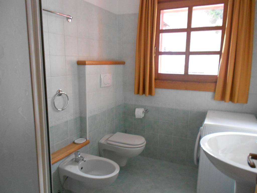 Residence Le Orchidee ボルミオ 部屋 写真