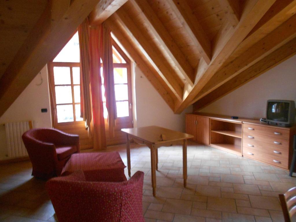 Residence Le Orchidee ボルミオ 部屋 写真